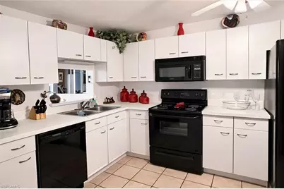 7719 Jewel Ln #103, Naples, FL 34109 - Photo 3