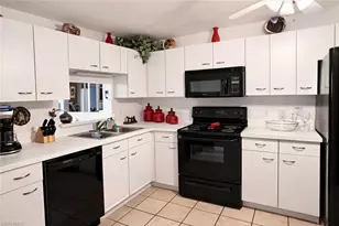 7719 Jewel Ln, Naples, FL 34109 - Photo 3
