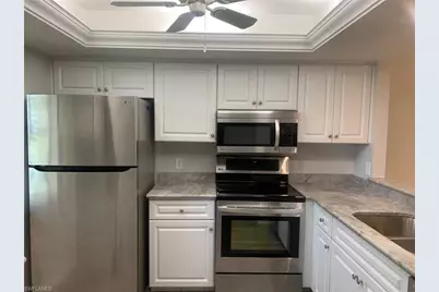 8715 Charter Club Cir #4, Fort Myers, FL 33919 - Photo 5