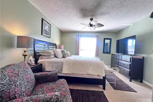 717 Landover Cir, Naples, FL 34104 - Photo 9