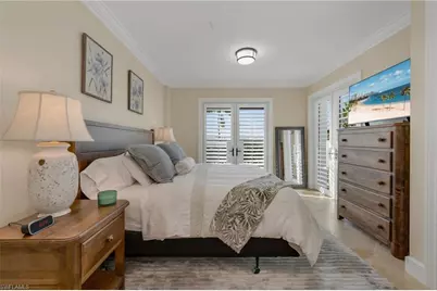 780 5th Ave S #302, Naples, FL 34102 - Photo 11