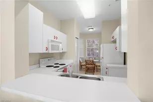 2345 Carrington Ct, Naples, FL 34109 - Photo 7
