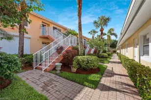 2395 Bayou Ln, Naples, FL 34112 - Photo 3