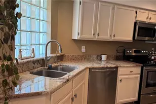 9828 Luna Cir, Naples, FL 34109 - Photo 13