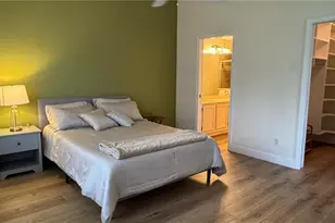 9828 Luna Cir, Naples, FL 34109 - Photo 25