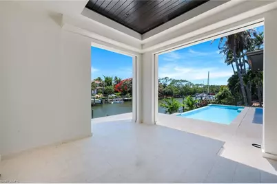 1690 Chesapeake Ave, Naples, FL 34102 - Photo 29