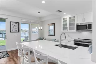 370 Stella Maris Dr N, Naples, FL 34114 - Photo 5