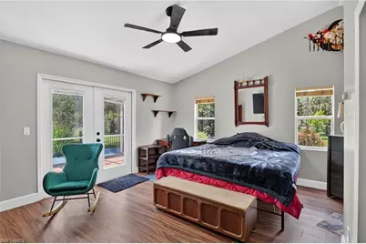 2581 4th Ave NE, Naples, FL 34120 - Photo 23