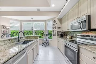 8241 Laurel Lakes Blvd, Naples, FL 34119 - Photo 5
