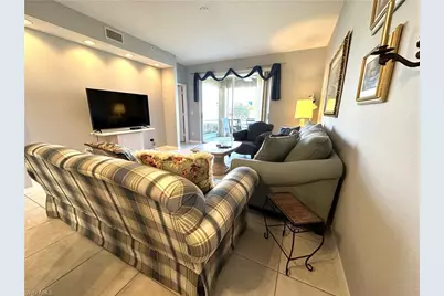 6670 Huntington Lakes Cir #103, Naples, FL 34119 - Photo 9