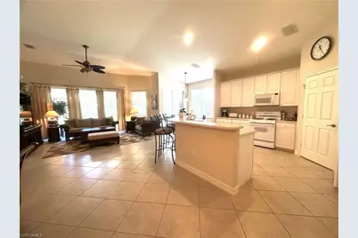 1634 Tarpon Bay Dr S #202, Naples, FL 34119 - Photo 9