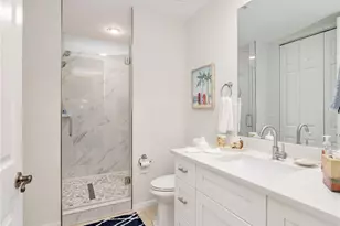 400 Flagship Dr, Naples, FL 34108 - Photo 29