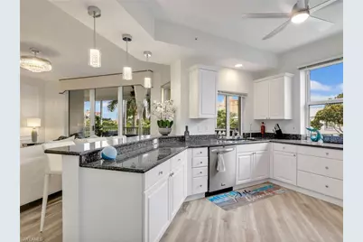400 Flagship Dr #302, Naples, FL 34108 - Photo 11