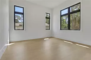 5025 Boxwood Way, Naples, FL 34116 - Photo 21