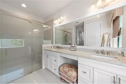 9917 Alhambra Ln, Bonita Springs, FL 34135 - Photo 23