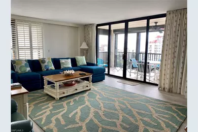 10851 Gulfshore Dr #1001, Naples, FL 34108 - Photo 9