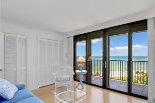 10851 Gulf Shore Dr, Naples, FL 34108 - Photo 27