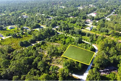 129 Auburn Ave S, Lehigh Acres, FL 33974 - Photo 5