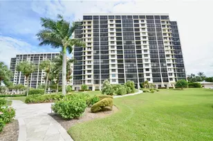 10851 Gulf Shore Dr, Naples, FL 34108 - Photo 1