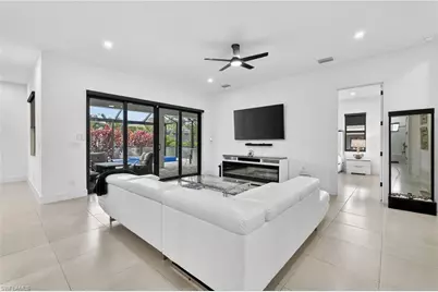 3724 SW 3rd St, Cape Coral, FL 33991 - Photo 5