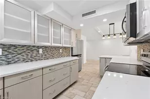 4092 Belair Ln, Naples, FL 34103 - Photo 15