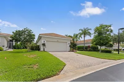 8541 Pepper Tree Way, Naples, FL 34114 - Photo 3