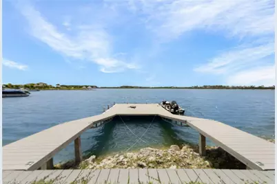 18661 Wildblue Blvd, Fort Myers, FL 33913 - Photo 3