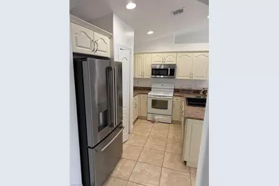4048 33rd Ave NE, Naples, FL 34120 - Photo 5