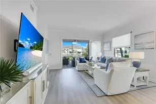 805 Bentwater Cir, Naples, FL 34108 - Photo 3