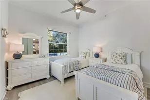 805 Bentwater Cir, Naples, FL 34108 - Photo 15