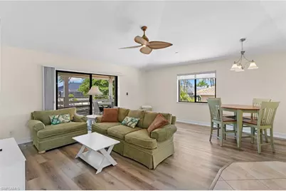 324 Waterleaf Ct, Marco Island, FL 34145 - Photo 9
