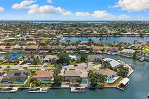 324 Waterleaf Ct, Marco Island, FL 34145 - Photo 35