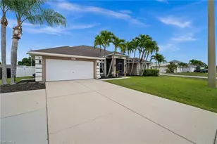 3917 Agualinda Blvd, Cape Coral, FL 33914 - Photo 5