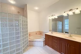 4388 Pomarine Ct, Naples, FL 34119 - Photo 21