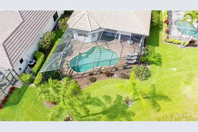 4388 Pomarine Ct, Naples, FL 34119 - Photo 3
