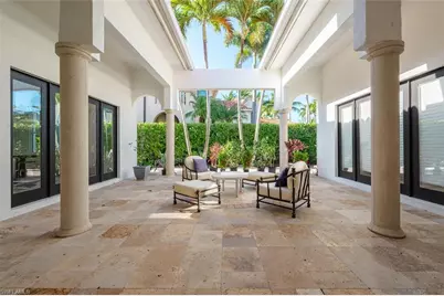 2749 Medallist Ln, Naples, FL 34109 - Photo 47