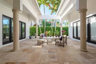 2749 Medallist Ln, Naples, FL 34109 - Photo 47