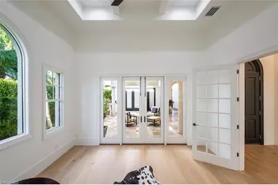 2749 Medallist Ln, Naples, FL 34109 - Photo 15