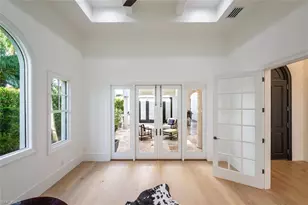 2749 Medallist Ln, Naples, FL 34109 - Photo 15