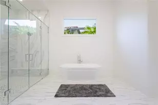 2749 Medallist Ln, Naples, FL 34109 - Photo 21