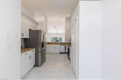 5446 Whitten Dr #19, Naples, FL 34104 - Photo 3