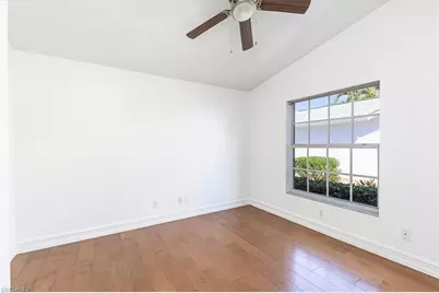 5446 Whitten Dr #19, Naples, FL 34104 - Photo 11