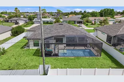 1214 SW 29th Ter, Cape Coral, FL 33914 - Photo 29