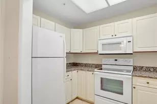 201 Arbor Lake Dr, Naples, FL 34110 - Photo 15