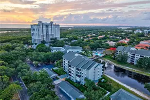 201 Arbor Lake Dr, Naples, FL 34110 - Photo 23
