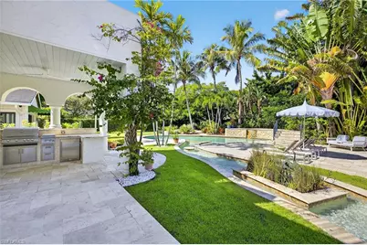 111 Caribbean Rd, Naples, FL 34108 - Photo 5