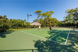 111 Caribbean Rd, Naples, FL 34108 - Photo 7