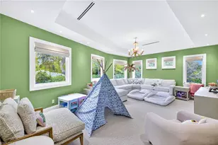 111 Caribbean Rd, Naples, FL 34108 - Photo 33