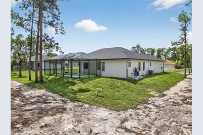 819 Moore Ave, Lehigh Acres, FL 33972 - Photo 7