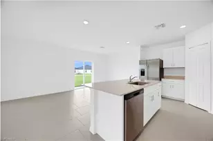 4094 San Felice Ln, North Fort Myers, FL 33917 - Photo 9